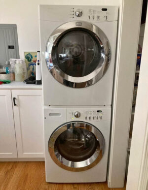 Frigidaire Affinity MLF125BZK Washer & MDE675NZHS Dryer Set.