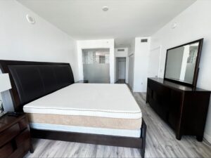 King Size Modern Bedroom Set – Sleek, Stylish & Fully Inspected